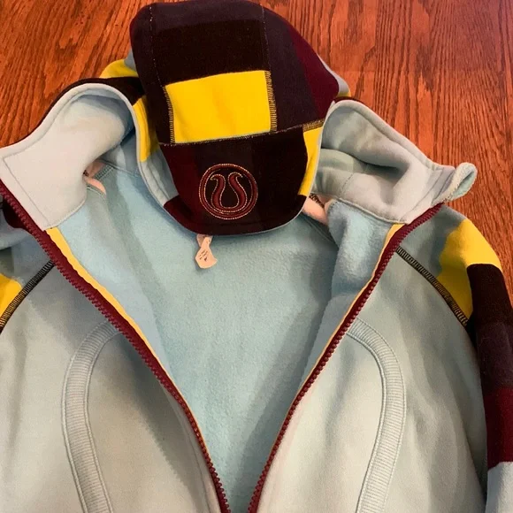 Lululemon jacket - Picture 4 of 4